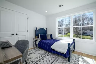 32 W McClellan Ave, Livingston, NJ 07039 - Photo 23