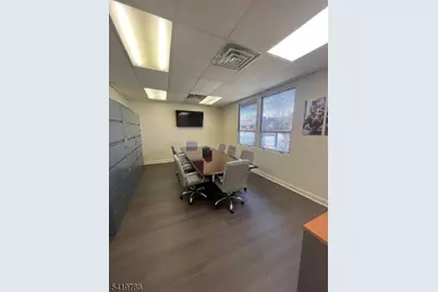 5 Cold Hill Rd, Mendham, NJ 07945 - Photo 3