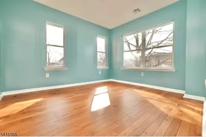 544 S 11th St, Newark, NJ 07103 - Photo 15