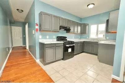 544 S 11th St, Newark, NJ 07103 - Photo 11