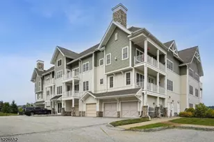 169 Tarrington Rd Unit, Hardyston Township, NJ 07419 - Photo 1