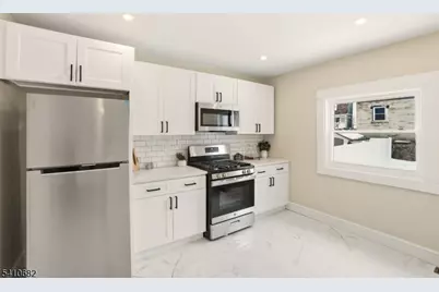 143 Smith St, Newark, NJ 07106 - Photo 13