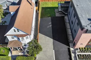 246 Cortlandt St, Belleville, NJ 07109 - Photo 23