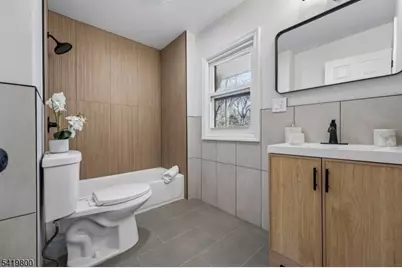 1451 Bond St, Hillside, NJ 07205 - Photo 15