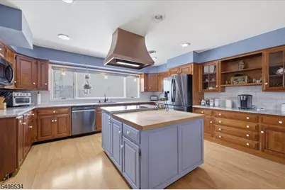 15 Copeley Rd, Hampton Township, NJ 07860 - Photo 11