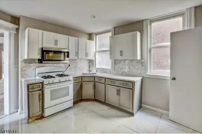 70 S 9th St, Newark, NJ 07107 - Photo 9