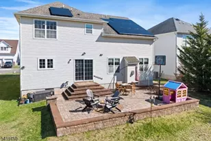 6 Quick Ct, Franklin Township, NJ 08873 - Photo 3