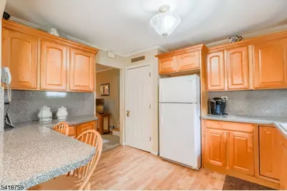 17 Cole Rd, Cedar Grove, NJ 07009 - Photo 5