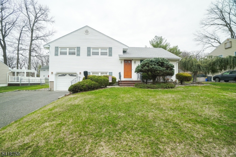 17 Cole Rd, Cedar Grove, NJ 07009 - MLS 4016751 - Coldwell Banker
