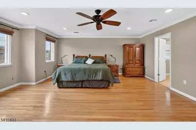 1109 Overlook Ter, Union Township, NJ 07083 - Photo 13