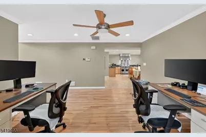 1109 Overlook Ter, Union Township, NJ 07083 - Photo 9