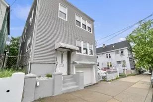 204 Burgess Pl, Passaic, NJ 07055 - Photo 3