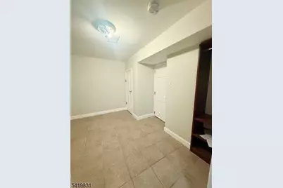 204 Burgess Pl, Passaic, NJ 07055 - Photo 17