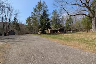 534 Hamburg Turnpike, West Milford, NJ 07480 - Photo 17