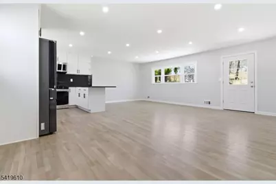 22 Barry Dr, West Orange Township, NJ 07052 - Photo 11