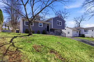 22 Barry Dr, West Orange Township, NJ 07052 - Photo 3