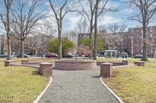 8700 Blvd E, North Bergen Twp., NJ 07047 - Photo 33