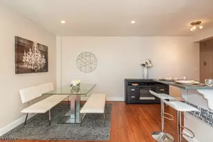 8700 Blvd E, North Bergen Twp., NJ 07047 - Photo 5