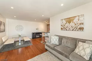 8700 Blvd E, North Bergen Twp., NJ 07047 - Photo 9