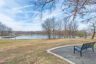 8700 Blvd E, North Bergen Twp., NJ 07047 - Photo 31