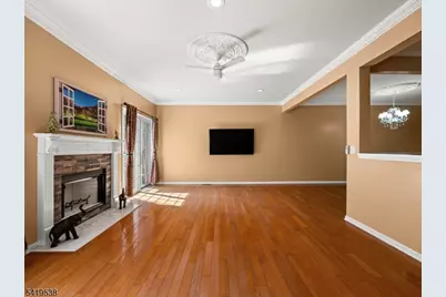 79 Rhyan Dr, Parsippany, NJ 07054 - Photo 3