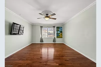 79 Rhyan Dr, Parsippany, NJ 07054 - Photo 11