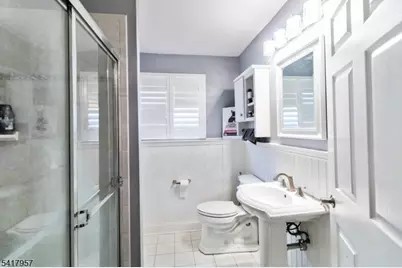 32 Oak Point Dr, Hamburg, NJ 07419 - Photo 15