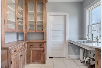 28 Godfrey Road, Montclair, NJ 07043 - Photo 9