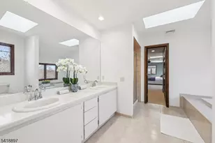 172 Miller Rd, Kinnelon, NJ 07405 - Photo 27