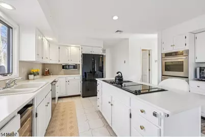 172 Miller Rd, Kinnelon, NJ 07405 - Photo 15