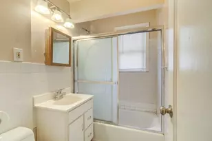 824 N Stiles St, Linden, NJ 07036 - Photo 13