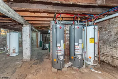 303 S 11th St, Newark, NJ 07103 - Photo 13