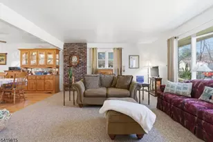 36 Esther Dr, Vernon, NJ 07422 - Photo 13