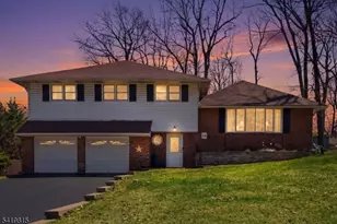 36 Esther Dr, Vernon, NJ 07422 - Photo 1