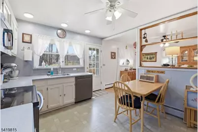 36 Esther Dr, Vernon, NJ 07422 - Photo 23