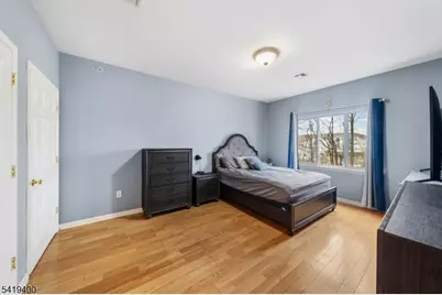 349-353 W Grand St #206, Elizabeth, NJ 07202 - Photo 7