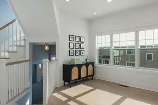 8 Mikula Wy, Florham Park, NJ 07932 - Photo 13