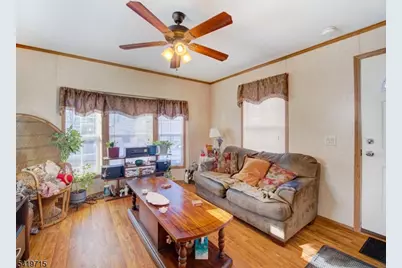 17 E 6th Street, Moonachie, NJ 07074 - Photo 5