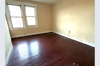 66 Scheerer Ave, Newark, NJ 07112 - Photo 13