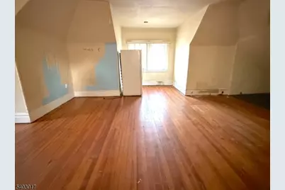 66 Scheerer Ave, Newark, NJ 07112 - Photo 9