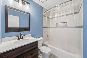 177 Hyde Park Rd, Franklin Township, NJ 08873 - Photo 23