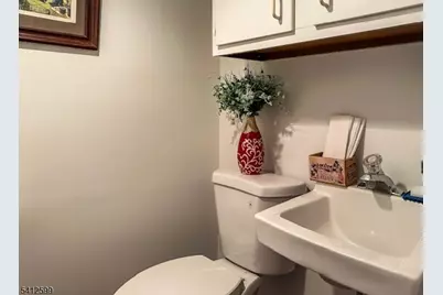 29 Smull Ave, Caldwell Boro Twp., NJ 07006 - Photo 23