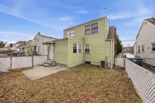 106 Summit Ave, Bloomfield, NJ 07003 - Photo 17