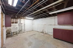 106 Summit Ave, Bloomfield, NJ 07003 - Photo 15