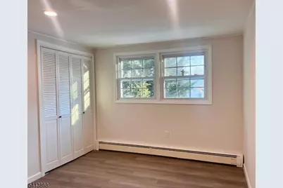 168 Oak   St, Bridgewater, NJ 08807 - Photo 17