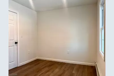 168 Oak   St, Bridgewater, NJ 08807 - Photo 11