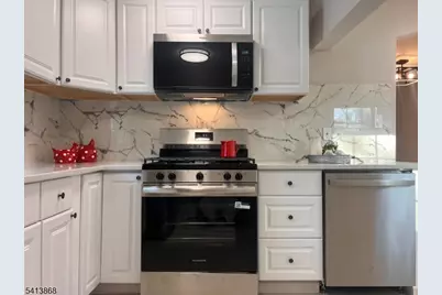 168 Oak   St, Bridgewater, NJ 08807 - Photo 3