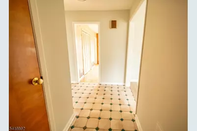 119 Reynolds Ave, Parsippany, NJ 07054 - Photo 5