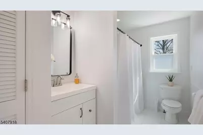 1756 King Street, Scotch Plains Township, NJ 07076 - Photo 27