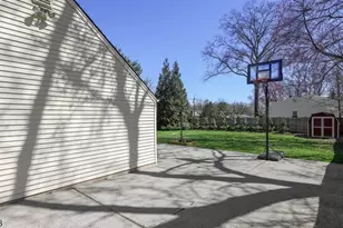 1756 King St, Scotch Plains Township, NJ 07076 - Photo 29